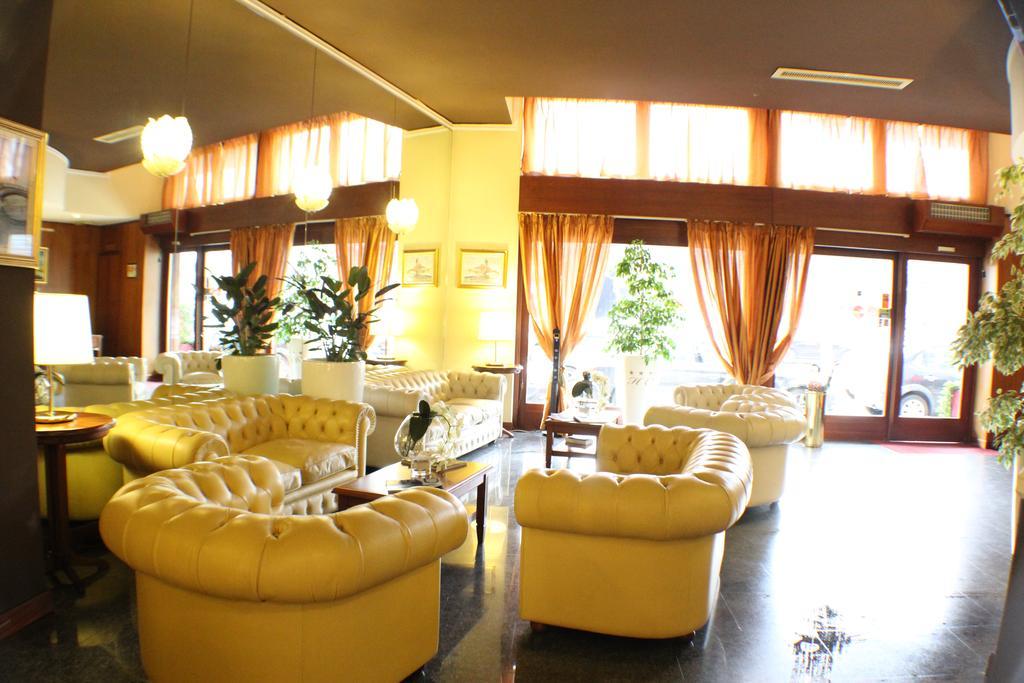 Certosa Hotel Milan Exterior photo
